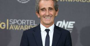 Ален Прост: Хамилтън не е загубил нивото си 