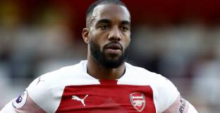 Арсенал с късна победа над Уотфорд