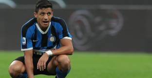 Алексис Санчес ще получи втори шанс в Юнайтед