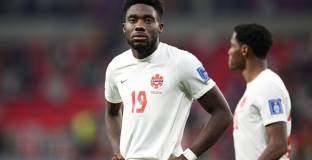  Дейвис говори за миокардита си