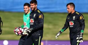 Едерсон: Съперничеството ни с Алисон е само на терена