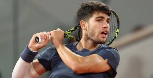Алкарас се класира за финала на турнира в Лондон