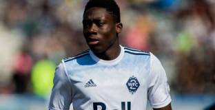 17-годишен нападател преминава в Байерн Мюнхен 