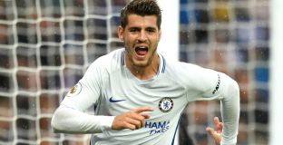 Челси надви Лестър, Мората продължи формата