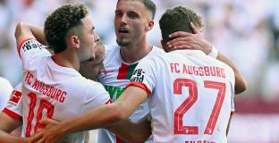 Аугсбург - Волфсбург 3:2 