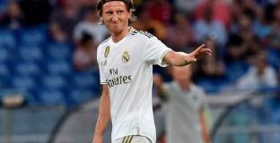 Анчелоти е притеснен за бъдещето на Модрич и Кроос