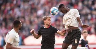 Байер Леверкузен - Кьолн 0:1 