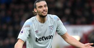 Керъл се върна в Нюкасъл след 8 години