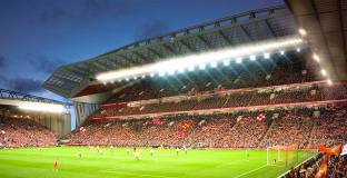 Арсенал ще отстъпи на Анфийлд