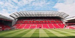 Челси може да препъне Ливърпул