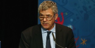 Вияр подаде оставка от постовете си в УЕФА и ФИФА