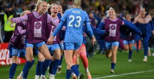Англия се класира за финала на Световното за жени