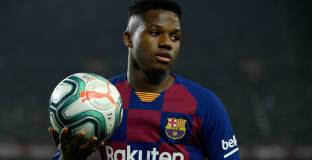 Барса: Нямаме намерение да продаваме Фати