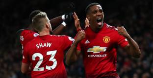 Невил: Не съм изненадан, че Марсиал не иска договор