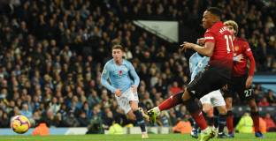 Юнайтед без шансове на Етихад (видео)