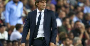 Наполи проведе среща с Конте 