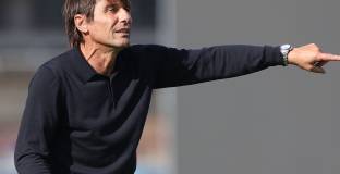 Конте: Няма да говоря за съдийството