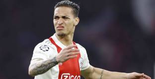  Ман Юнайтед се върна към Антони