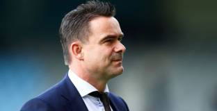 Антверпен подкрепи Марк Овермас