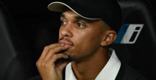 Арбелоа посъветва Александър – Арнолд да напусне Реал Мадрид 