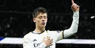 Гюлер отрече за конфликт с Анчелоти 