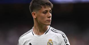 Кроос: Гюлер е различен тип играч от мен