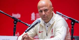 Слот: Липсва ни ефективност пред гола през целия сезон