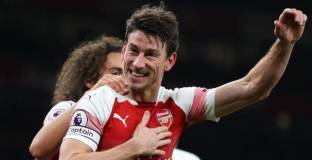 Арсенал се съгласи да пусне Кошчелни в Бордо за 5 милиона