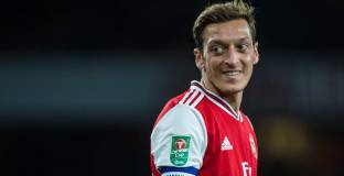 Артета: Отношението на Йозил към тренировките е невероятно