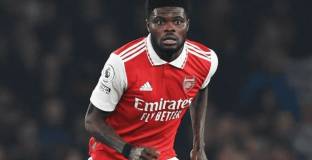 Арсенал може да продаде Партей