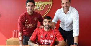 Арсенал обяви трансфера на Рая