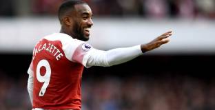 Арсенал ще обсъди бъдещето на Лаказет