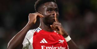 Артета коментира думите на Сака за Роналдо