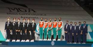 Ансамбълът с ново злато в Баку