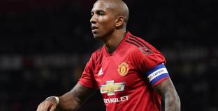 Йънг: Чакаме първа възможност да отговорим