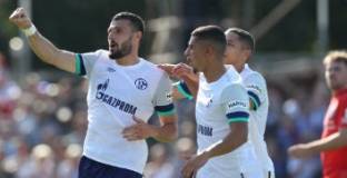 Дрохтерзен/Асел - Шалке 04 0:5 