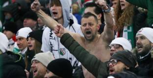 Астън Вила пусна жалба срещу Легия