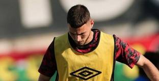 Атанас Чернев с цял мач при загуба от Бенфика