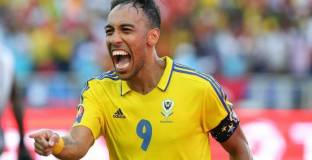 Арсенал се готви да похарчи 75 милиона за Обамеянг и Еванс 