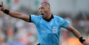 Нестор Питана ще ръководи финала на Мондиал 2018 