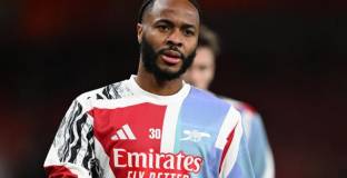 Стърлинг ще се завърне по-рано от очакваното