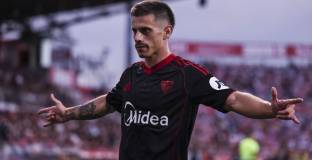 Жирона - Севиля 0:2 