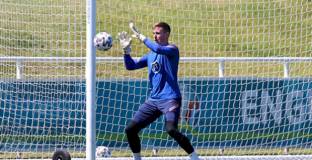 Хендерсън пропусна днешната тренировка