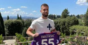 Настасич се завърна във Фиорентина 