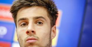 Лийдс търси заместник на Груев?