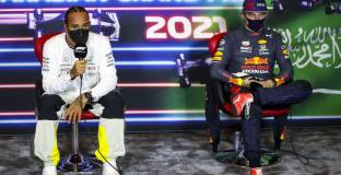 ФИА предупреди Хамилтън и Верстапен 