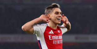 Арсенал може да пожертва Тросар или Мартинели