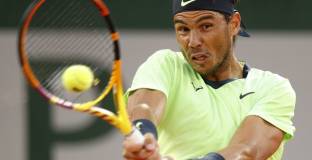 Надал на косъм от отпадане от Australian Open 