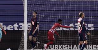 Атлетико Мадрид с късна победа срещу Ейбар (видео)