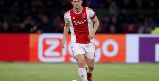 Барселона прекрати преговорите за  Де Лигт